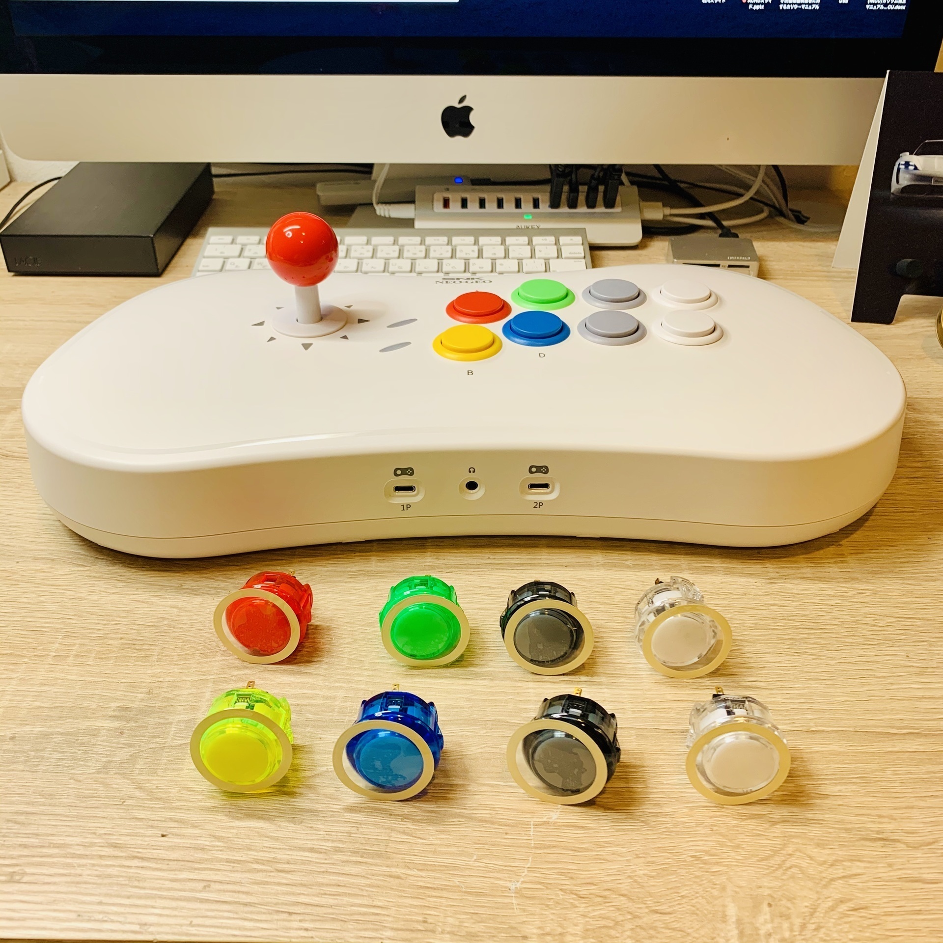 NEOGEO Arcade Stick PROのレバーとボタンを三和電子製に取り換える。: 物欲王なっつーの趣味三昧