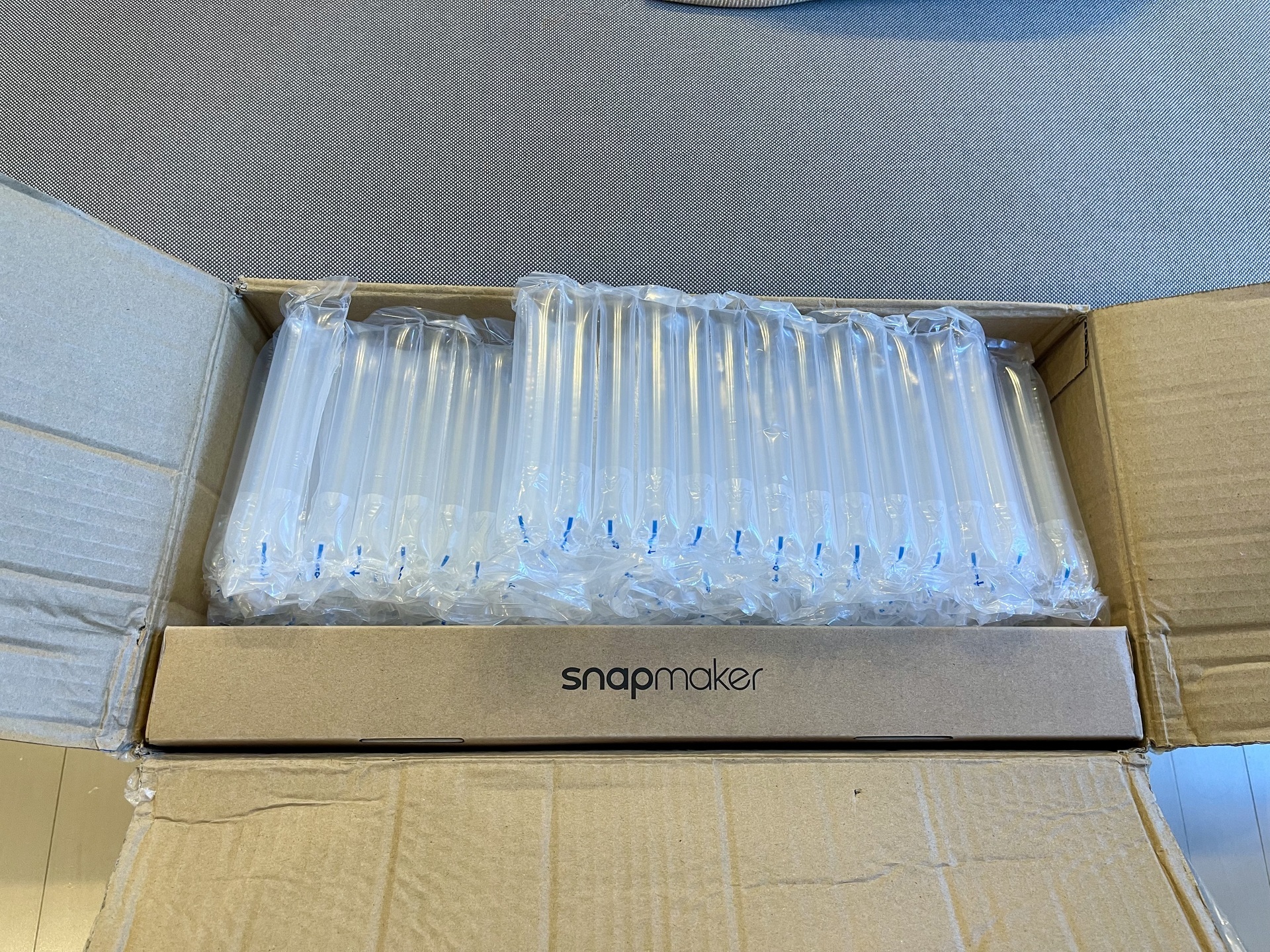 FedExから不在連絡表が届いた！: 物欲王なっつーの趣味三昧